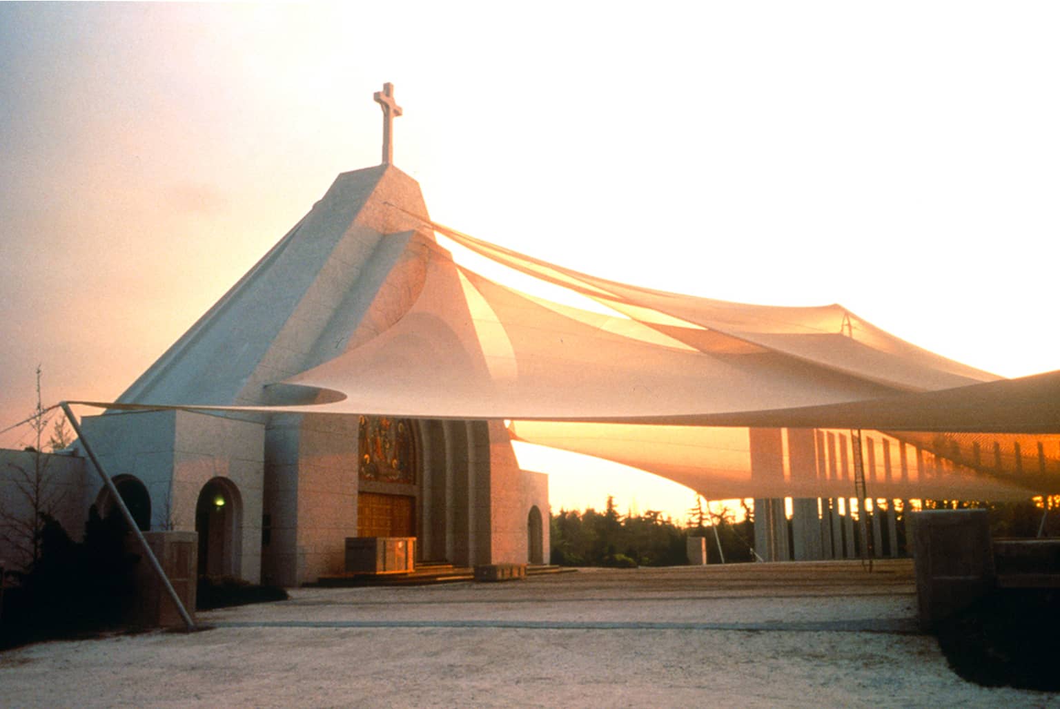 Parque Del Recuerdo Cemetery