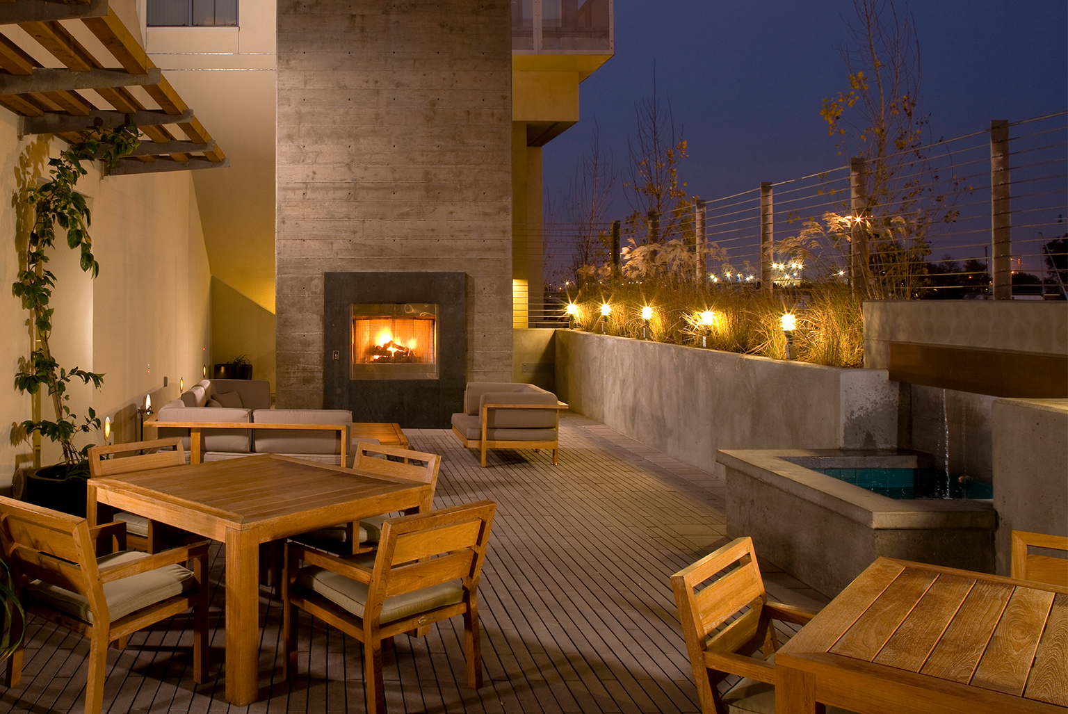 Mission Bay Apartments 355 Berry