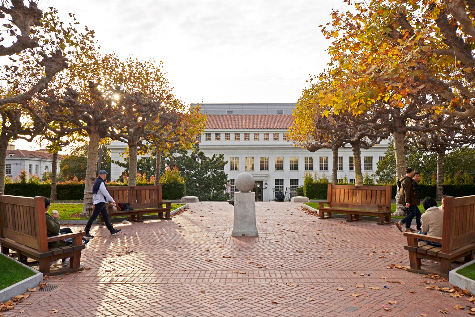 UC Berkeley Campanile Esplanade