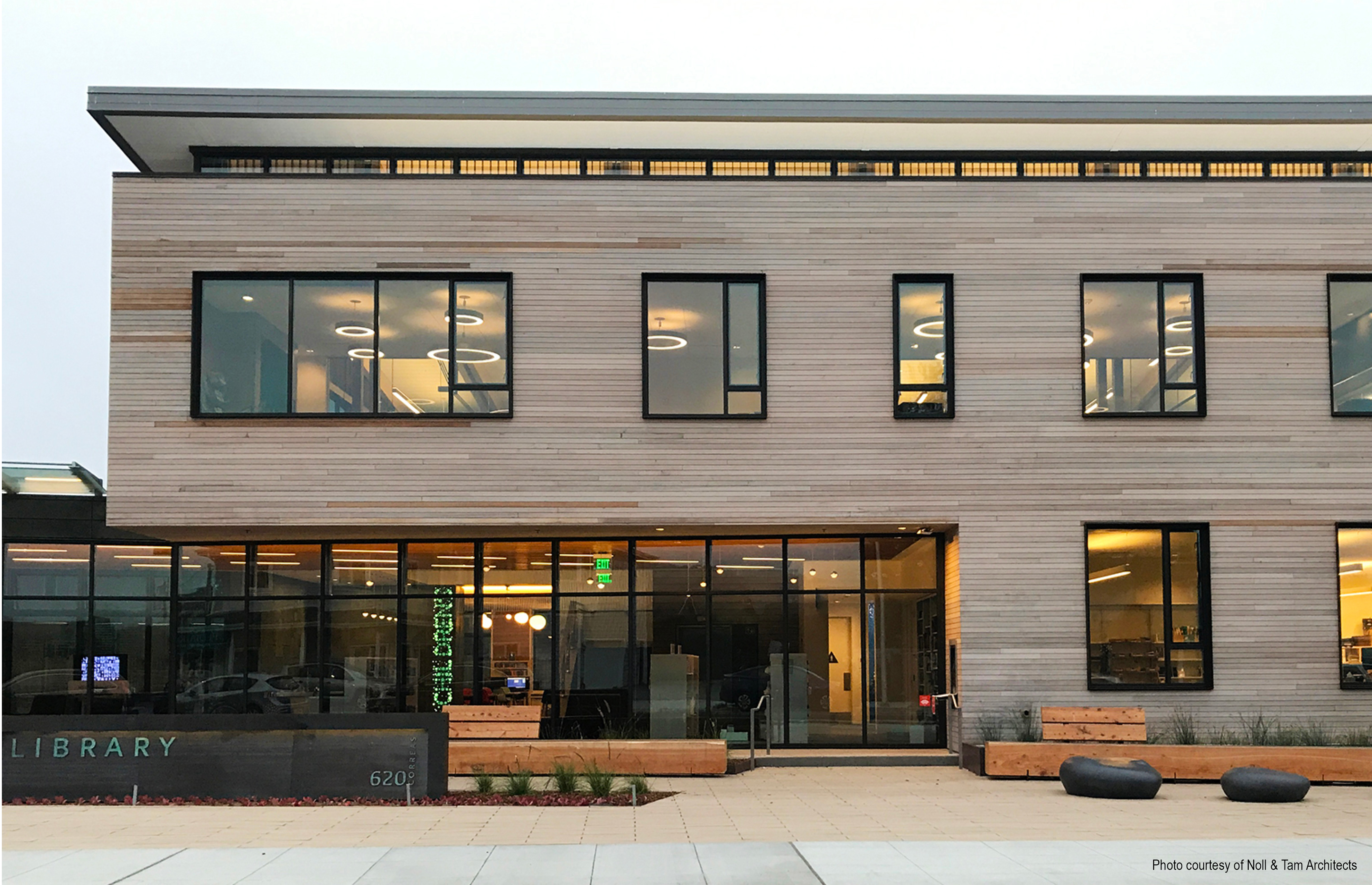Half Moon Bay Library