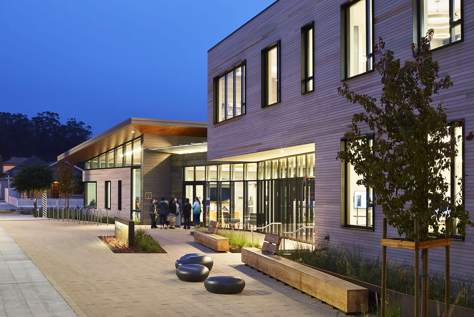 Half Moon Bay Library